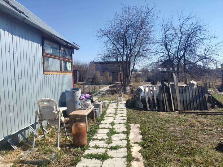 Дом 35 м² на участке 6 сот.