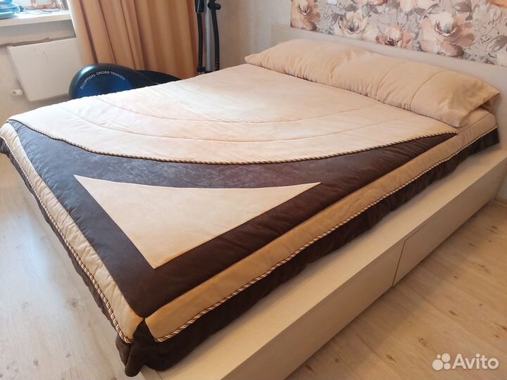 Покрывало на 2 х спальную Кровать