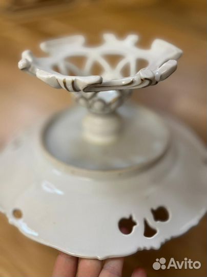 Тортница на ножке кпм