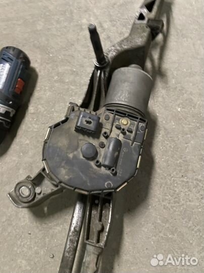 Моторчик трапеции w204