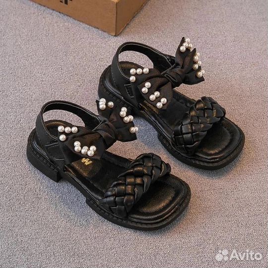 Босоножки для девочки