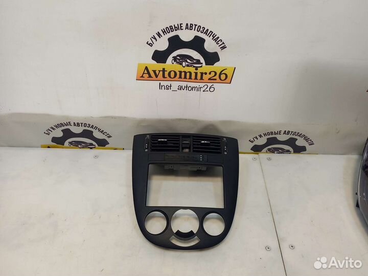 Накладка торпедо Chevrolet Lacetti