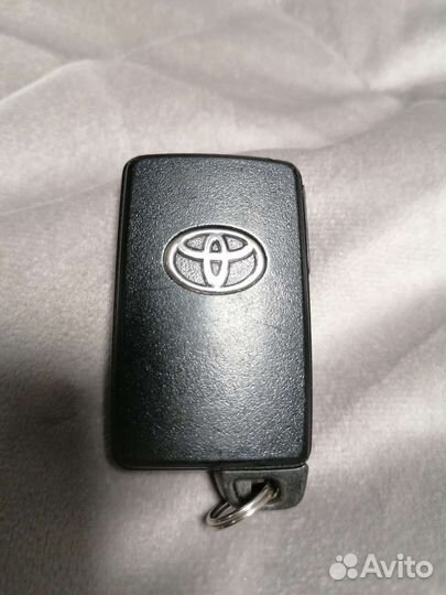 Смарт-ключ Toyota