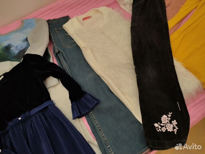 Пакет одежды для девочек 134-140