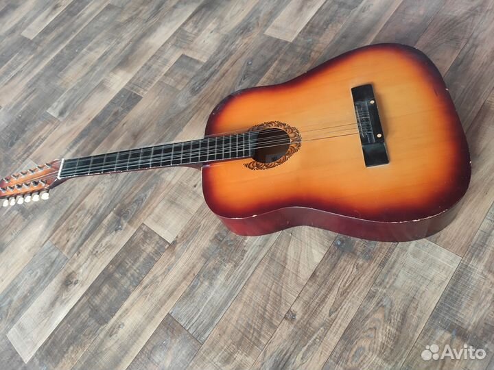 12 струнная гитара