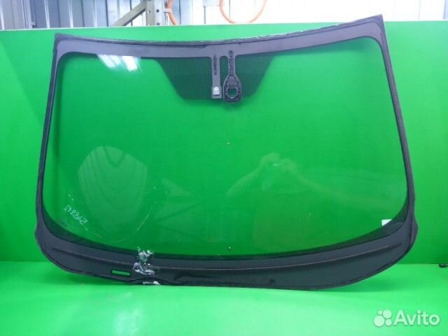 Стекло лобовое Honda CR-V с 2017г