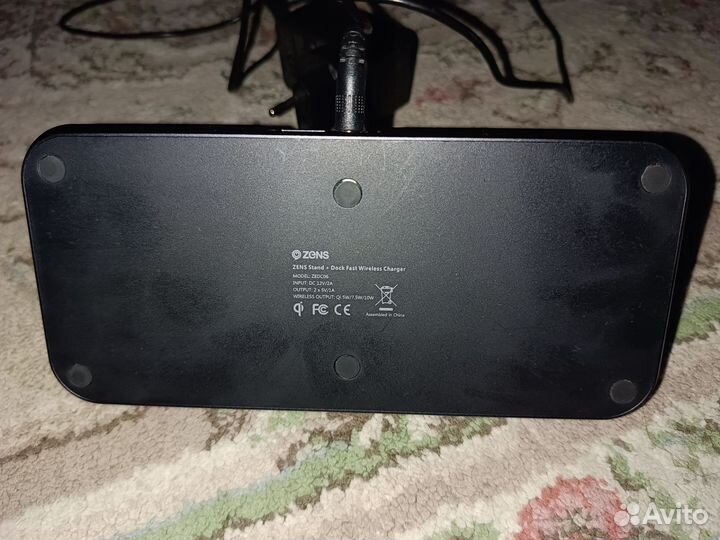 Беспроводное зарядное устройство Zens Stand+Dock