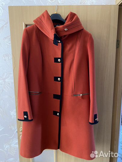 Пальто женское демисезонное 54 размер