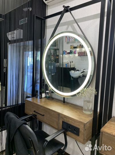 Гримерная станция (стол мастера)