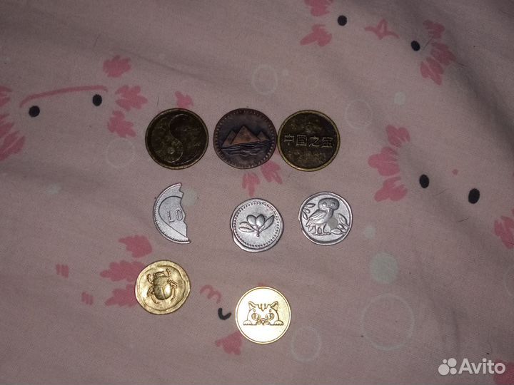 Коллекционные монеты из магнита