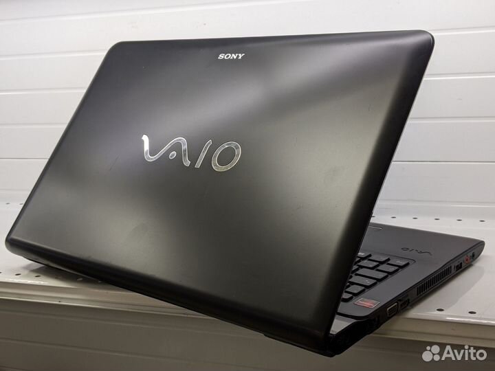 Ноутбук Sony Vaio core i7/8gb/ssd+hdd