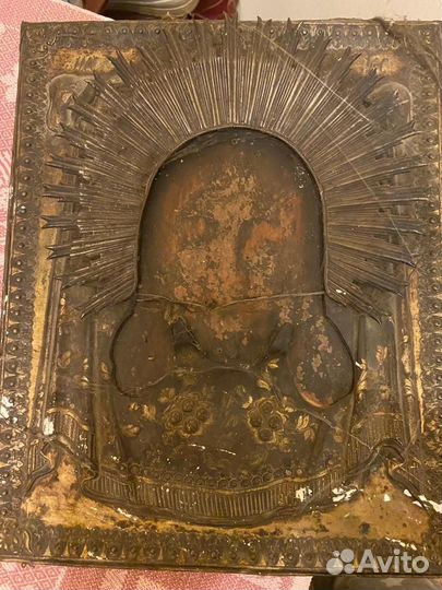 Старинные иконы в окладе