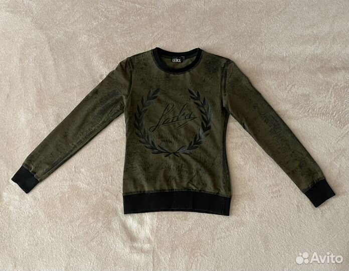 Лонгслив Leika
