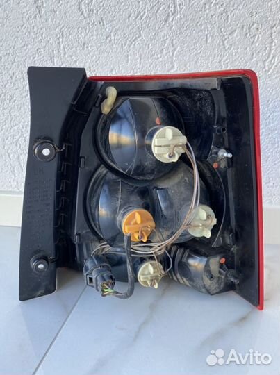 Фонарь задний левый Freelander 2