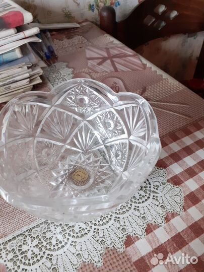 Новые чайные сервизы, наборы, хрусталь, вазы