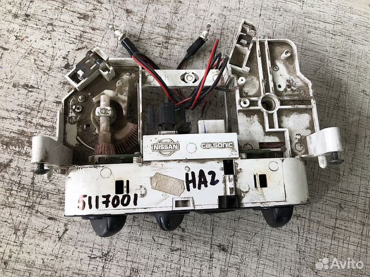 Блок управления печкой кондиционером Nissan Almera