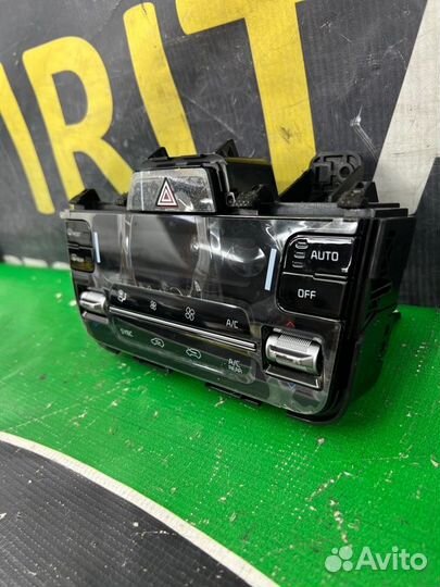 Блок управления климат-контролем Kia Sorento 4