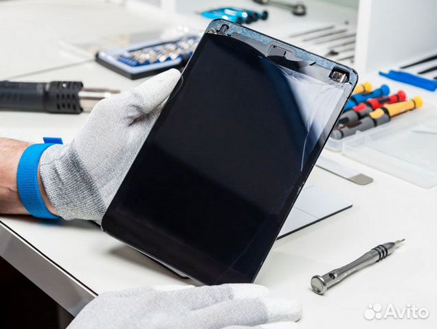 Ремонт планшетов / Замена экрана / Замена батареи