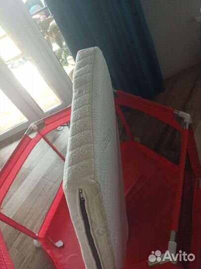 Матрас в детский манеж бу