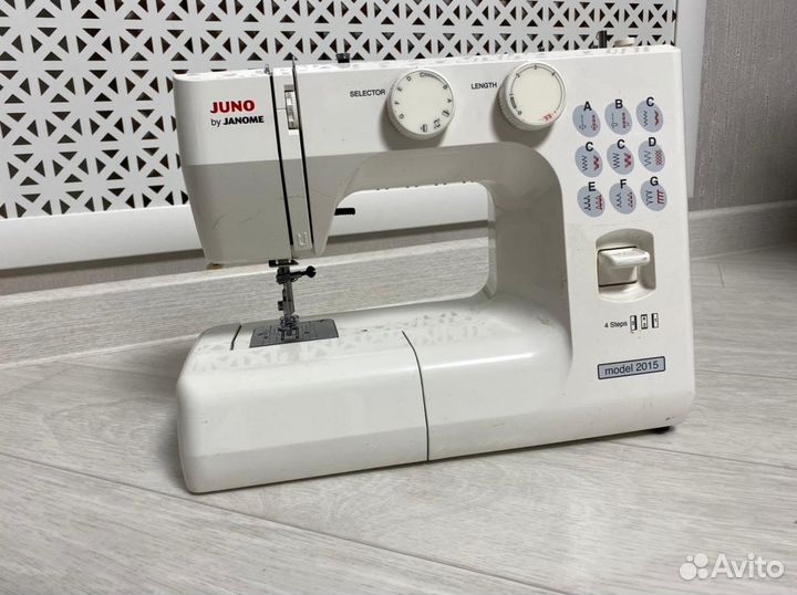Швейная машина Juno by Janome model 2015