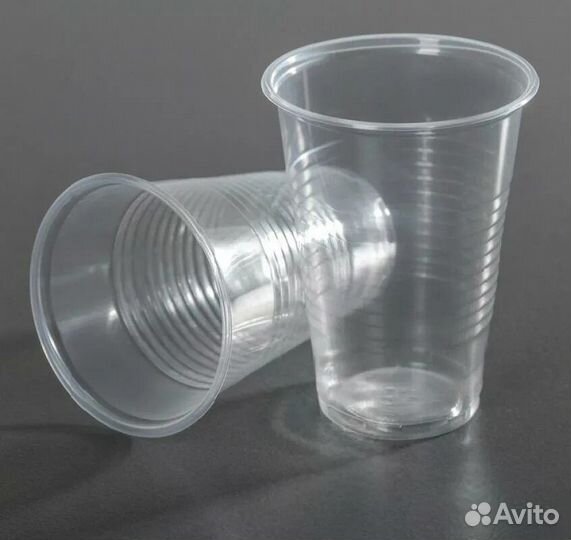 Одноразовая пластиковая посуда