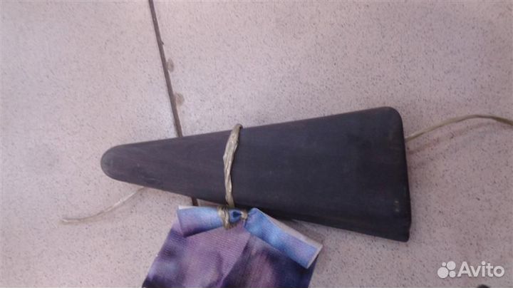 Уголок двери задней левой внутренний Chrysler PT