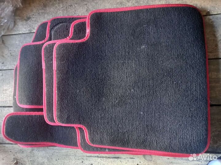 Автомобильные коврики