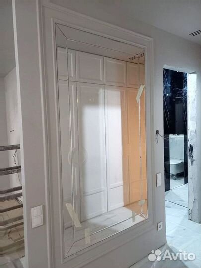 Зеркало по индивидуальному дизайну