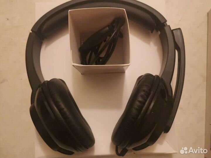 Игровые наушники с микрофоном