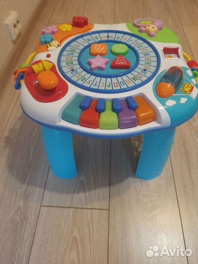 Музыкальный столик