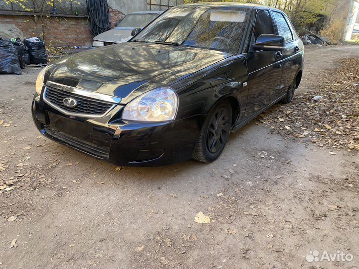 В разборе лада приора 2170