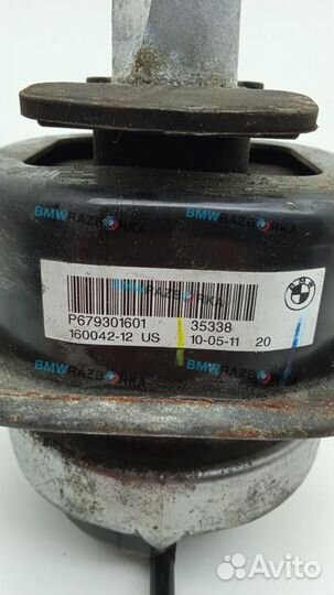 Подушка крепления двигателя правая BMW X5 6793016