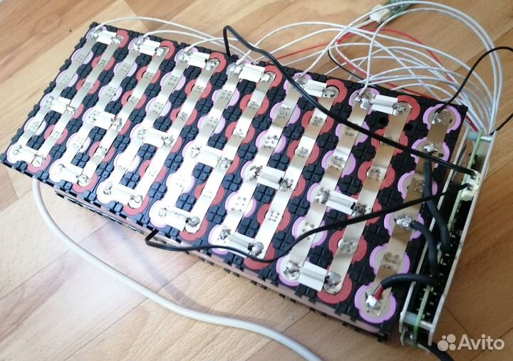 Батарея для электровелосипеда, электроскутера