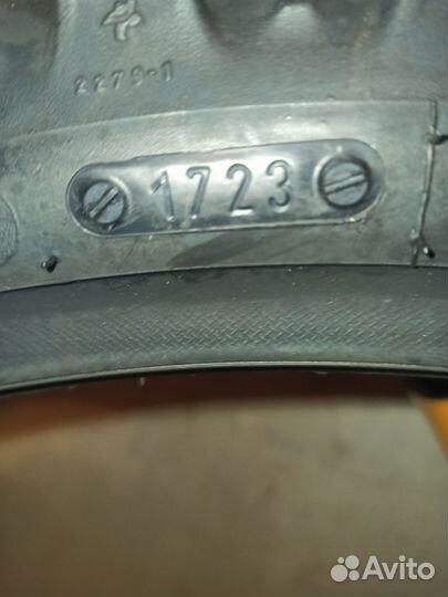 Michelin tracker 120/90-18 65R TT