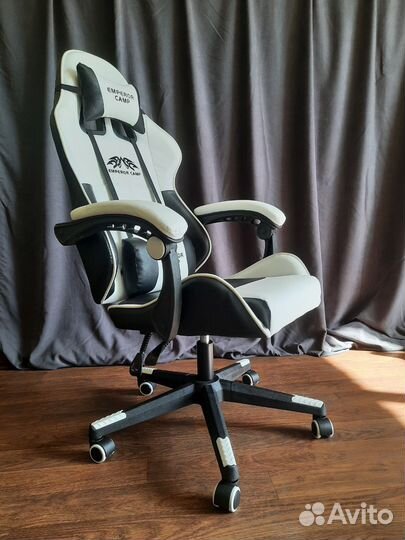 Компьютерное кресло