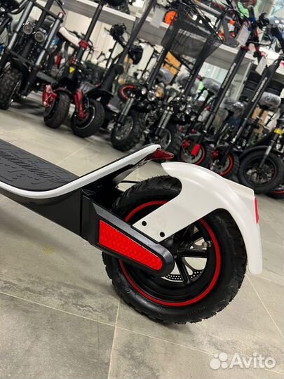 Электросамокат Kugoo G max белый