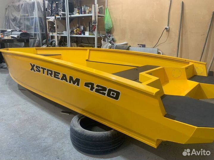 Новая лодка Xstream 400