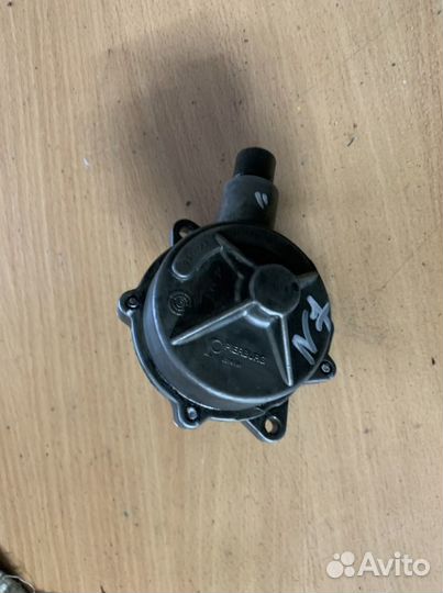 Насос вакуумный Audi A6 C5 72218501