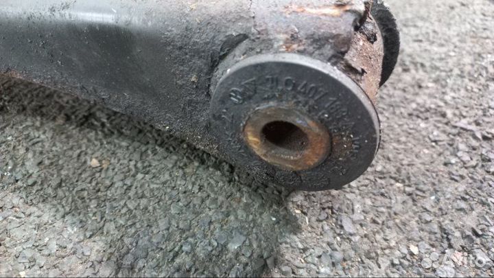 Рычаг задний левый Volkswagen Touareg NF 3.0