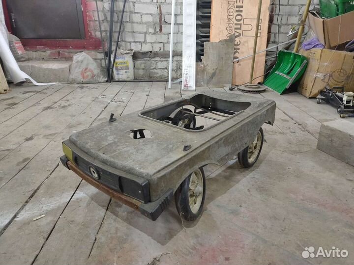 Детская педальная машина СССР