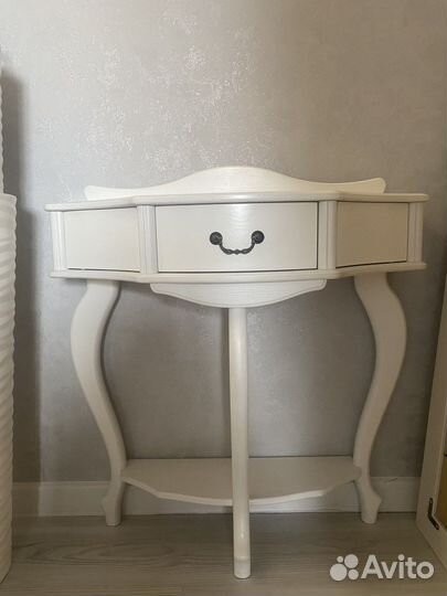 Туалетный столик консоль 1 шт