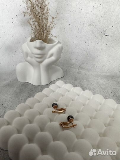 Декор из гипса