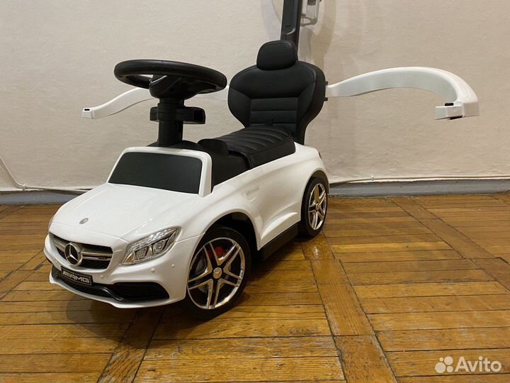 Детская машинка каталка с ручкой Mercedes - Benz