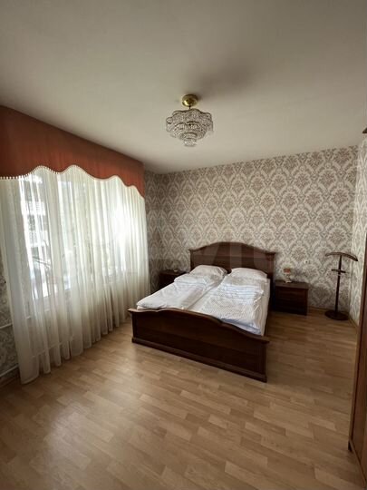 2-к. квартира, 75 м², 3/4 эт.