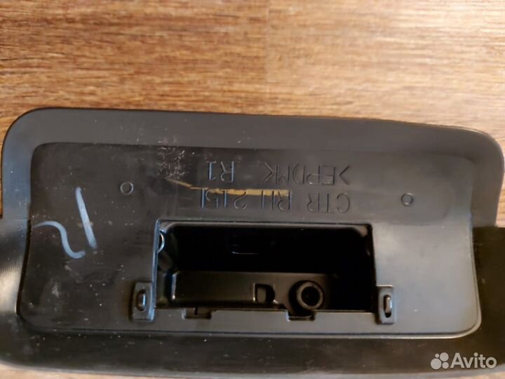 Оригинальные рейлинги на Toyota Land Cruiser 200