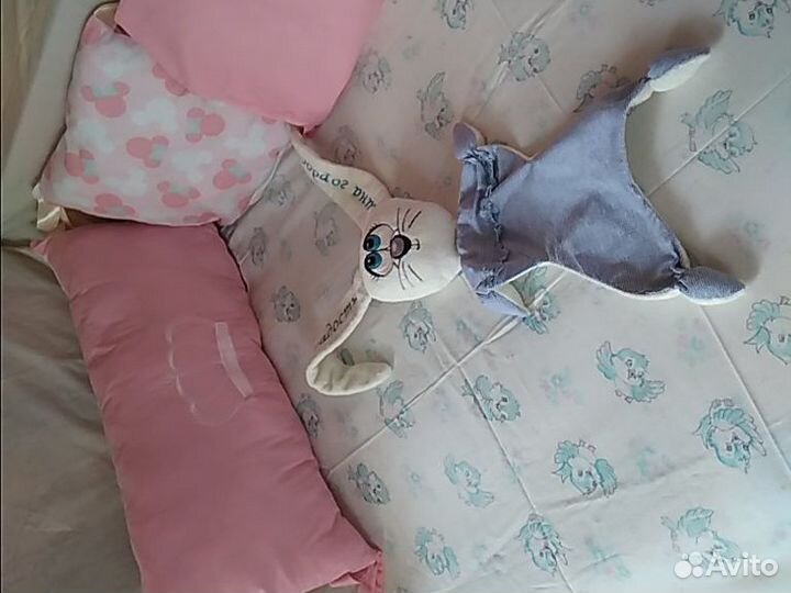 Бортики в детскую кроватку