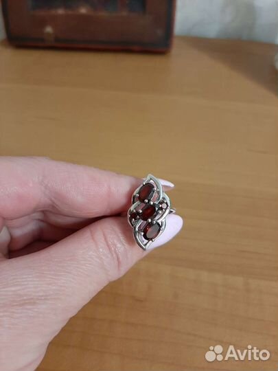 Серебряное кольцо