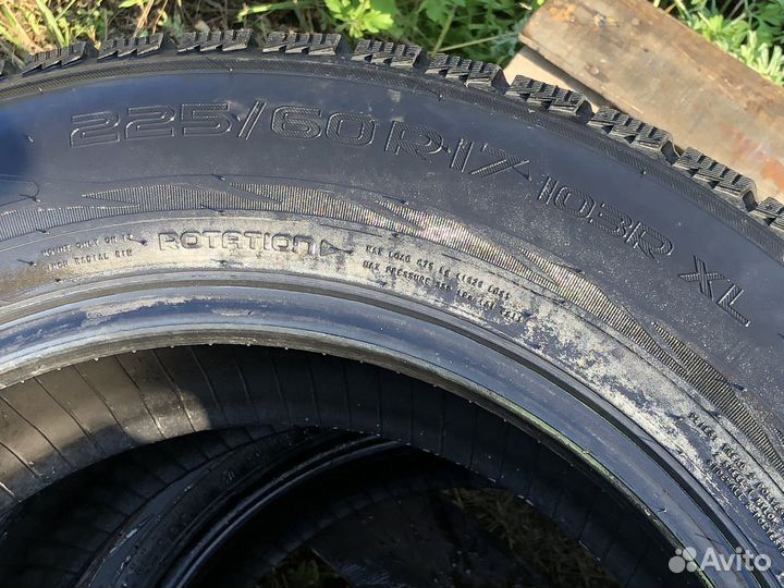 Nokian Tyres Hakkapeliitta R2 225/60 R17 103R