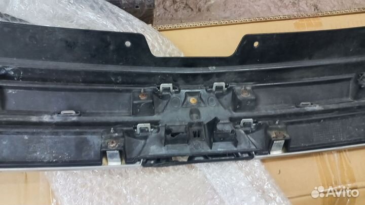 Решетка радиатора