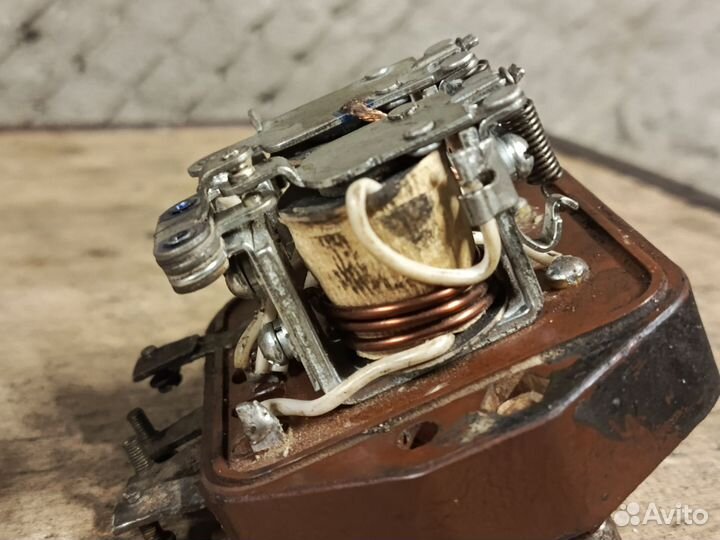 Реле регулятор на мотоцикл иж